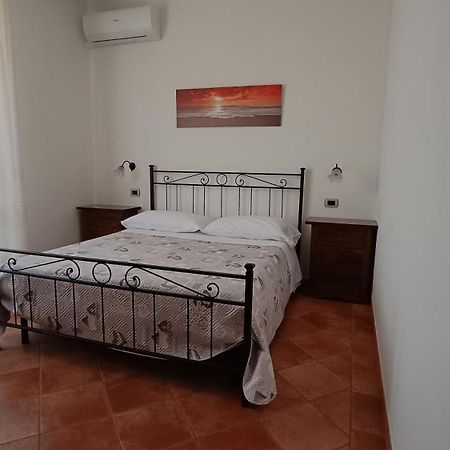 B&B Il Girasole - Rooms & House In Country - 1500 Meters From Historic Center Montepulciano Stazione Exteriör bild